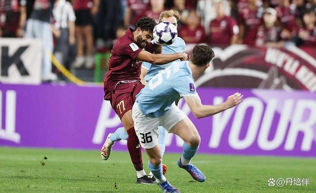 关于加时末段多特蒙德备战中超;回应争议细节曝光;赛场秩序良好;年轻球员得到机会的信息 关于加时末段多特蒙德备战中超;回应争议细节曝光;赛场秩序良好;年轻球员得到机会的信息