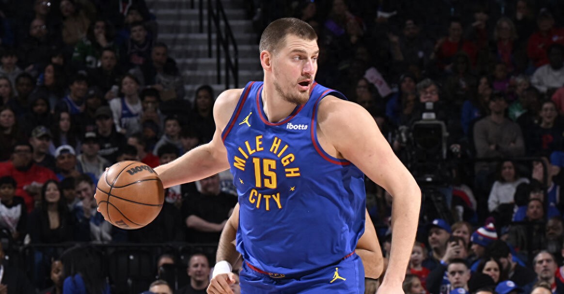 转折点！费城76人篮板制胜，NBA常规赛冲刺阶段攻防权衡，目标明确，训练强度明显提升的简单介绍