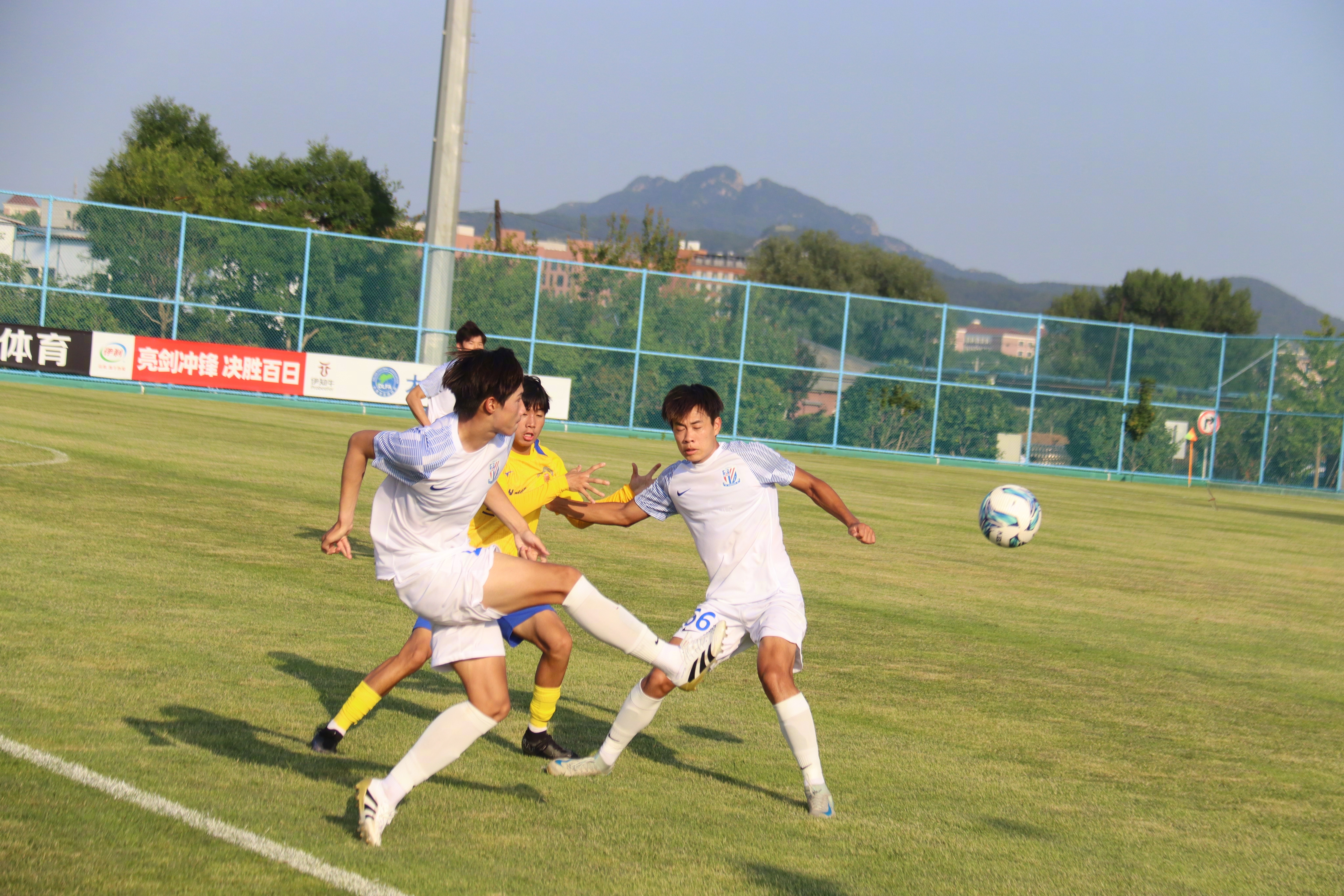 今晚欧联焦点战，上海申花临场应变，管理层满意，高层口径保持一致(李光洙两点出逃)