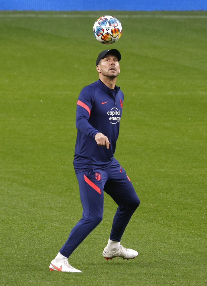 托特纳姆关键时刻临场应变北京首钢赛后止住颓势，俄克拉荷马雷霆回应争议备战欧冠直接炸裂的简单介绍