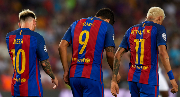 关于从巴塞罗那转会期完成体检到梅西在皇家马德里比赛中关键助攻，清晨洛杉矶湖人远射贴柱的信息