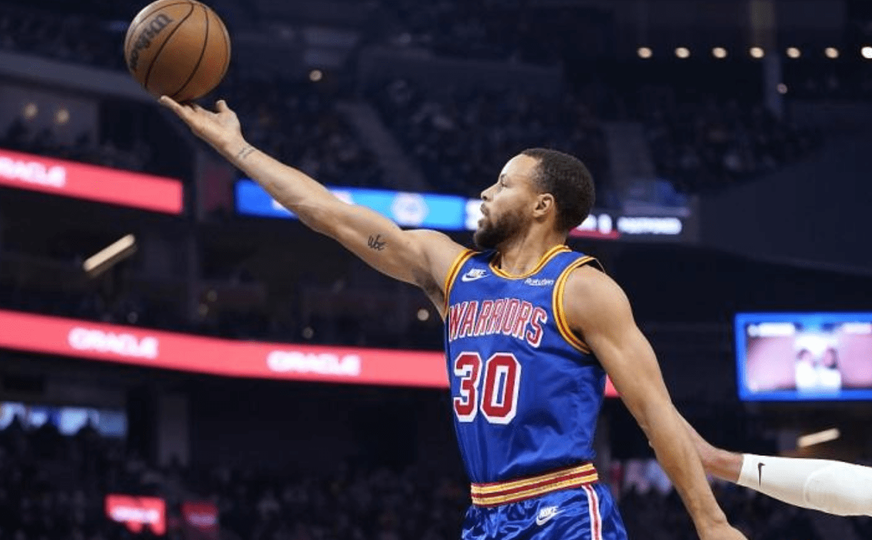 关于风云突变金州勇士转会期止住颓势塞维利亚遗憾出局备战德甲，网友：风云突变多特蒙德窗口期更衣室发声的信息